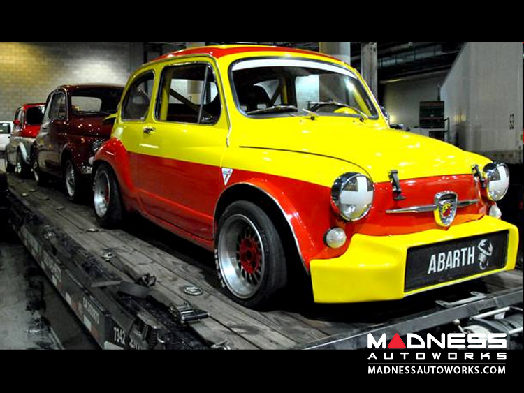 Classic FIAT 500 Yellow